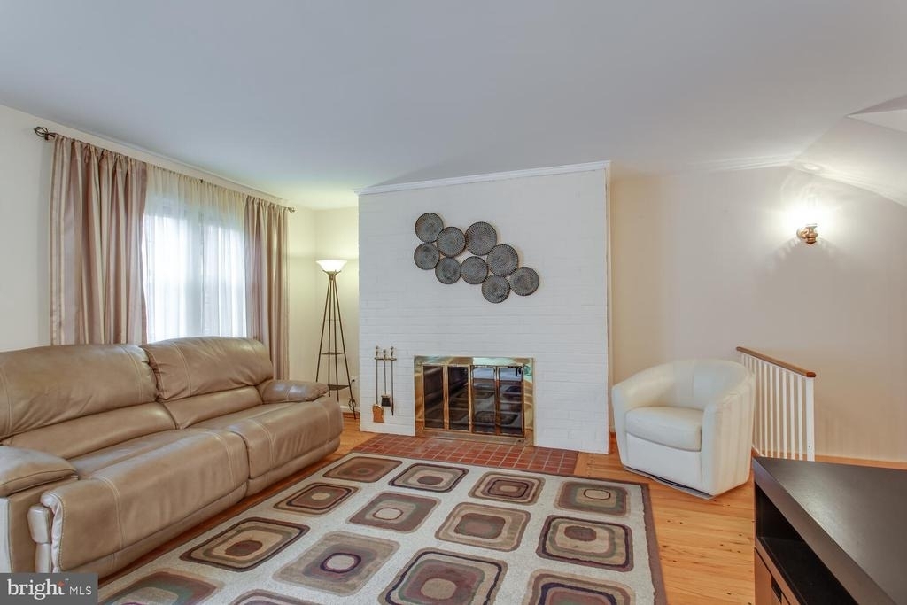 6063 Hardwick Place - Photo 15