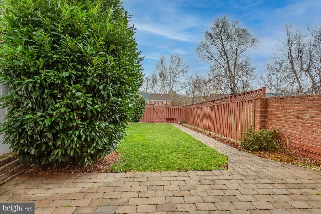 6063 Hardwick Place - Photo 42