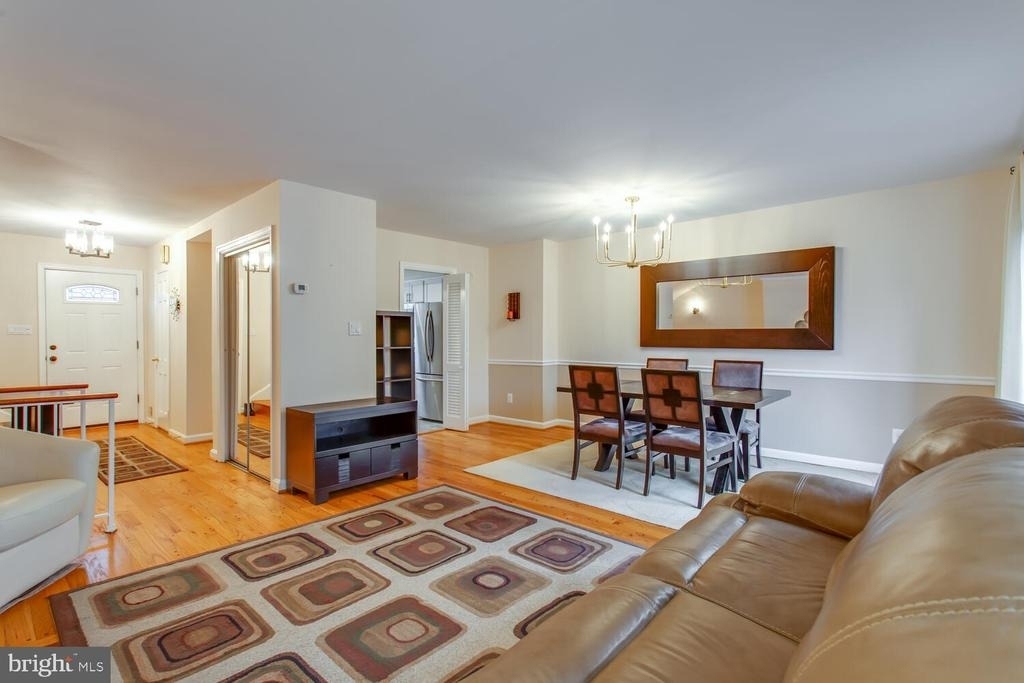 6063 Hardwick Place - Photo 17