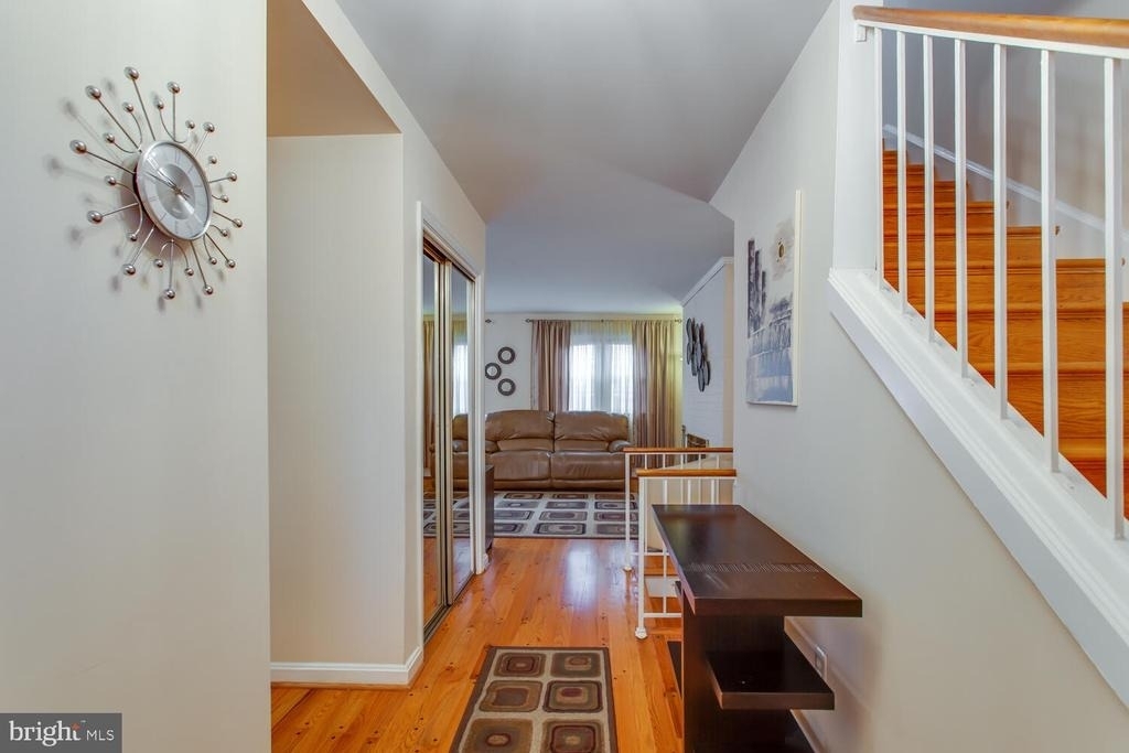 6063 Hardwick Place - Photo 7