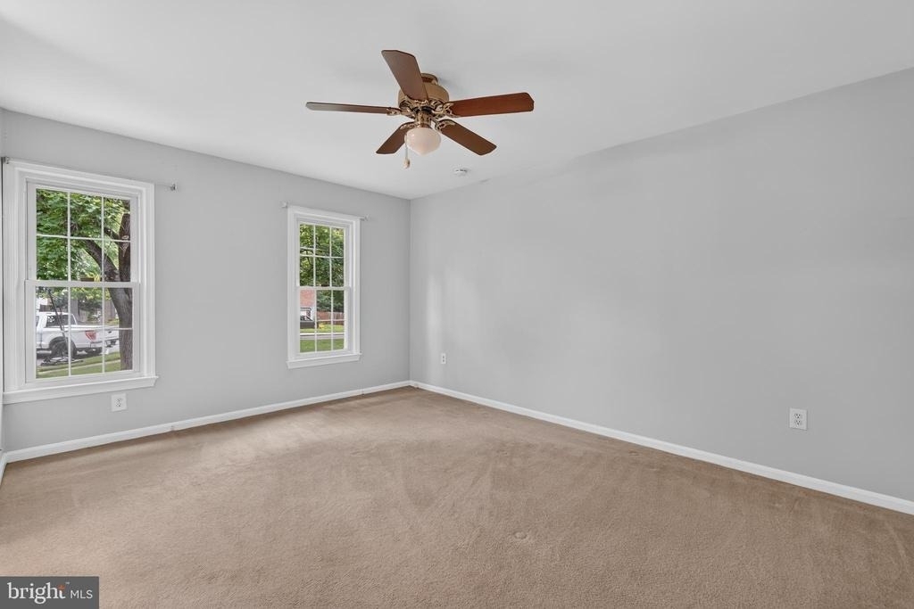 8006 Lady Lewis Court - Photo 19