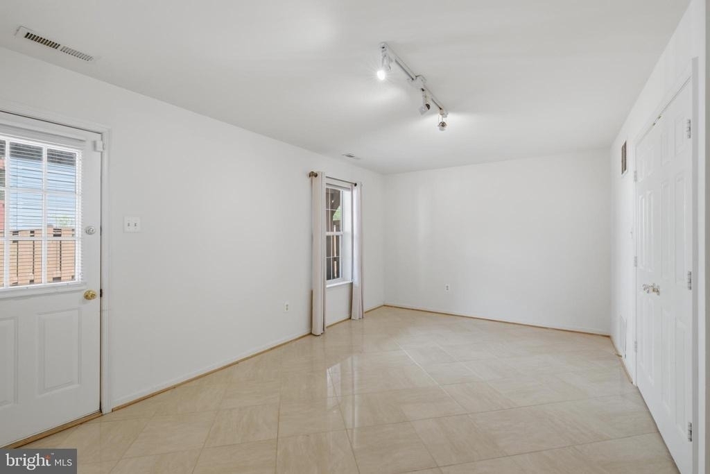 2449 Clover Field Circle - Photo 4