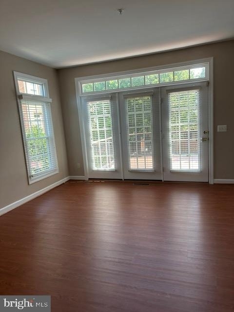 1811 Fallbrook Lane - Photo 3