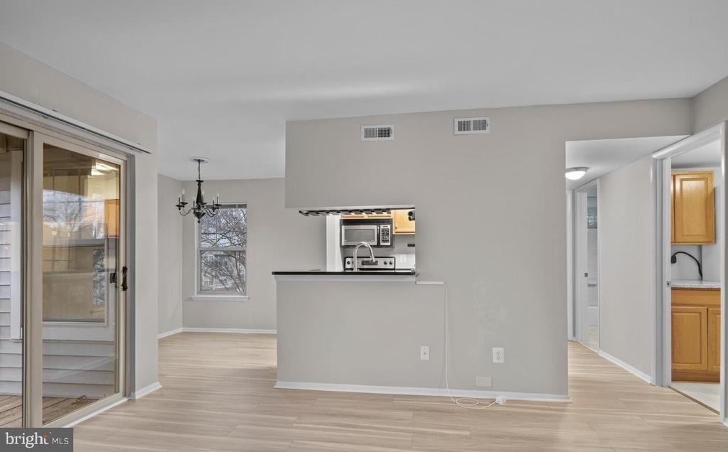 1700 Ascot Way - Photo 9