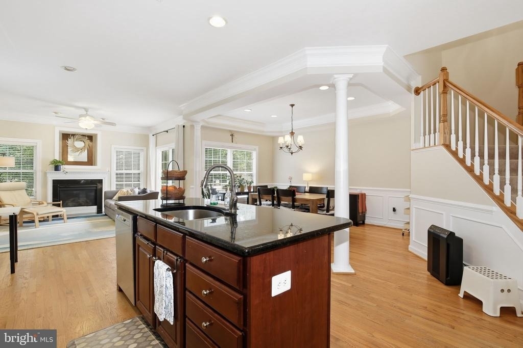 3826 Elmwood Towne Way - Photo 10