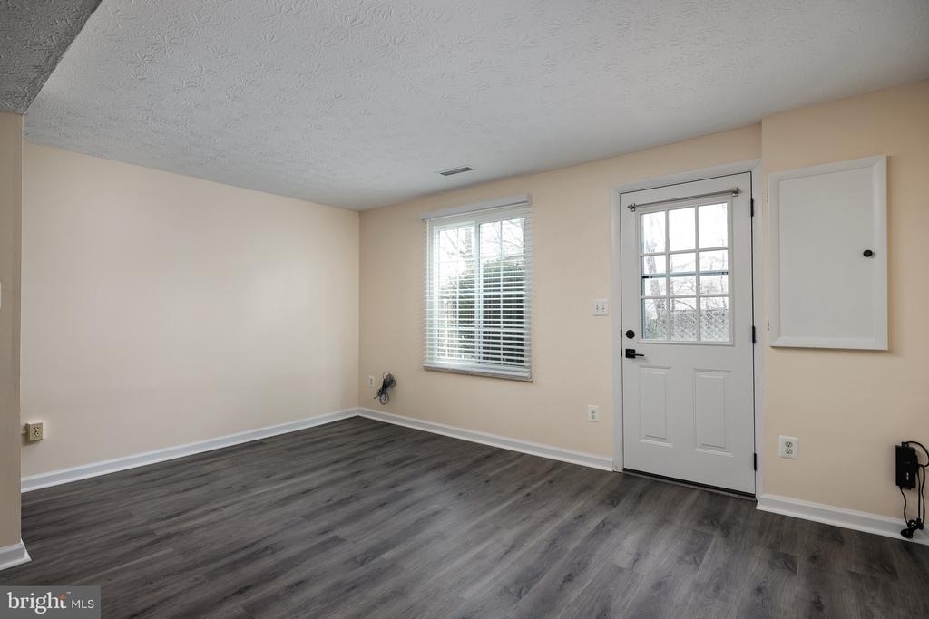 8736 Susquehanna Street - Photo 14