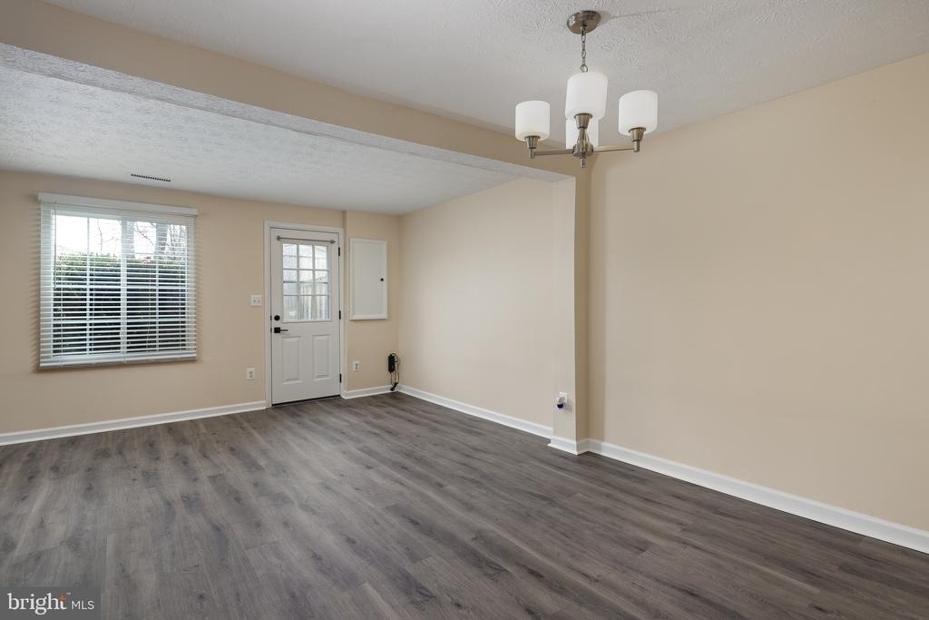 8736 Susquehanna Street - Photo 12