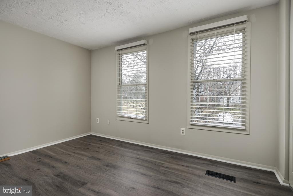8736 Susquehanna Street - Photo 16