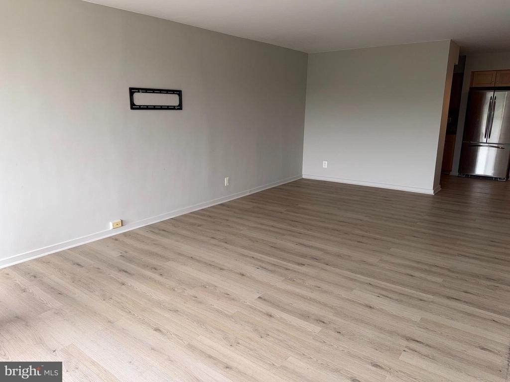 11400 Washington Plaza W - Photo 3