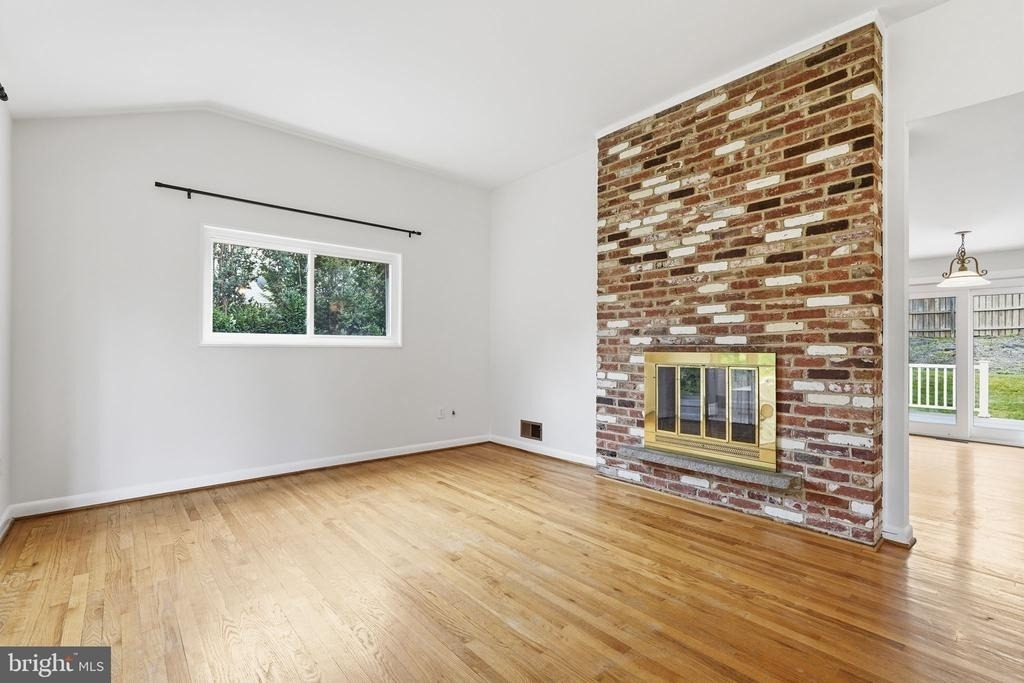 6806 Lemon Road - Photo 3