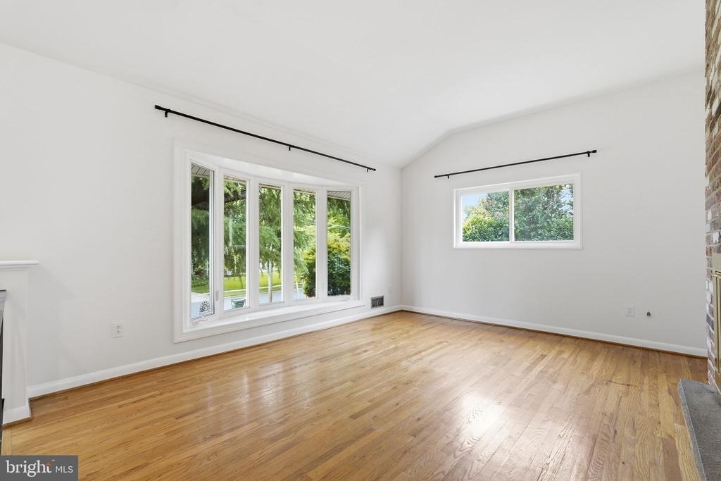 6806 Lemon Road - Photo 4