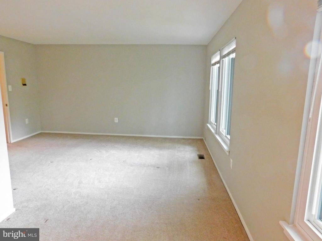 10315 Cherry View Court - Photo 11