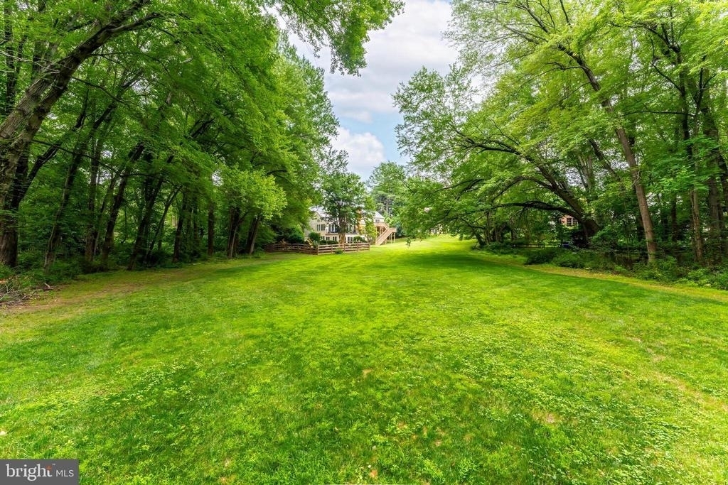 8424 Holly Leaf Drive - Photo 33