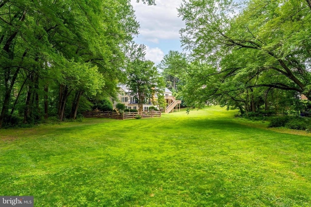 8424 Holly Leaf Drive - Photo 31