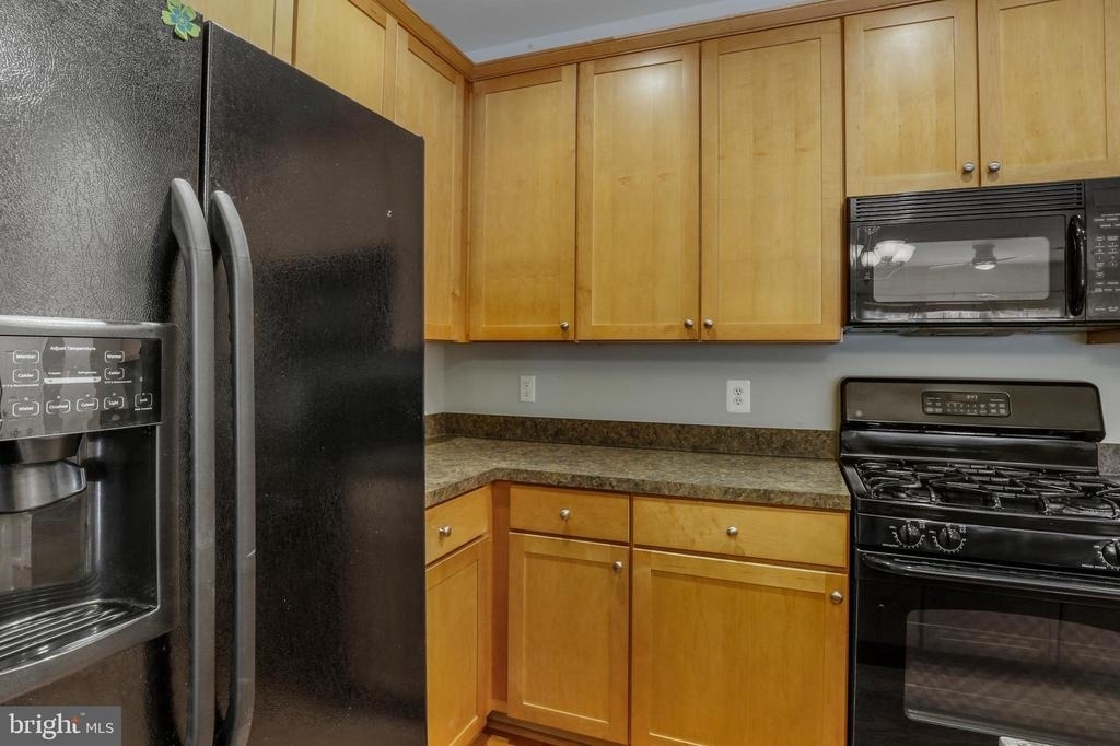 4455 Beacon Grove Circle - Photo 5