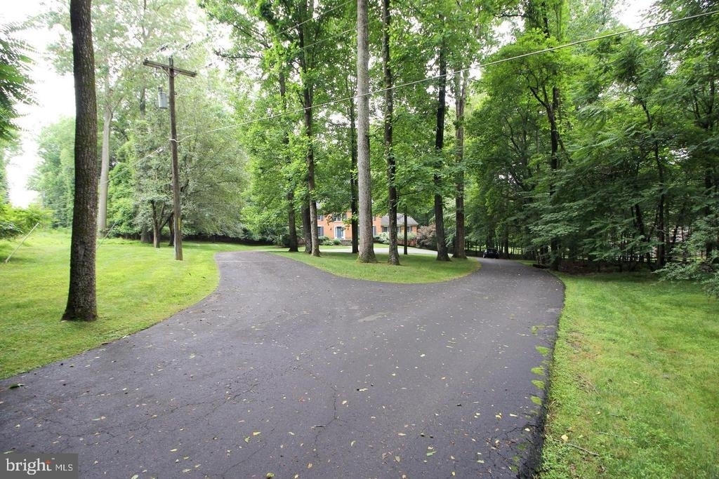 6065 Innisvale Drive - Photo 28