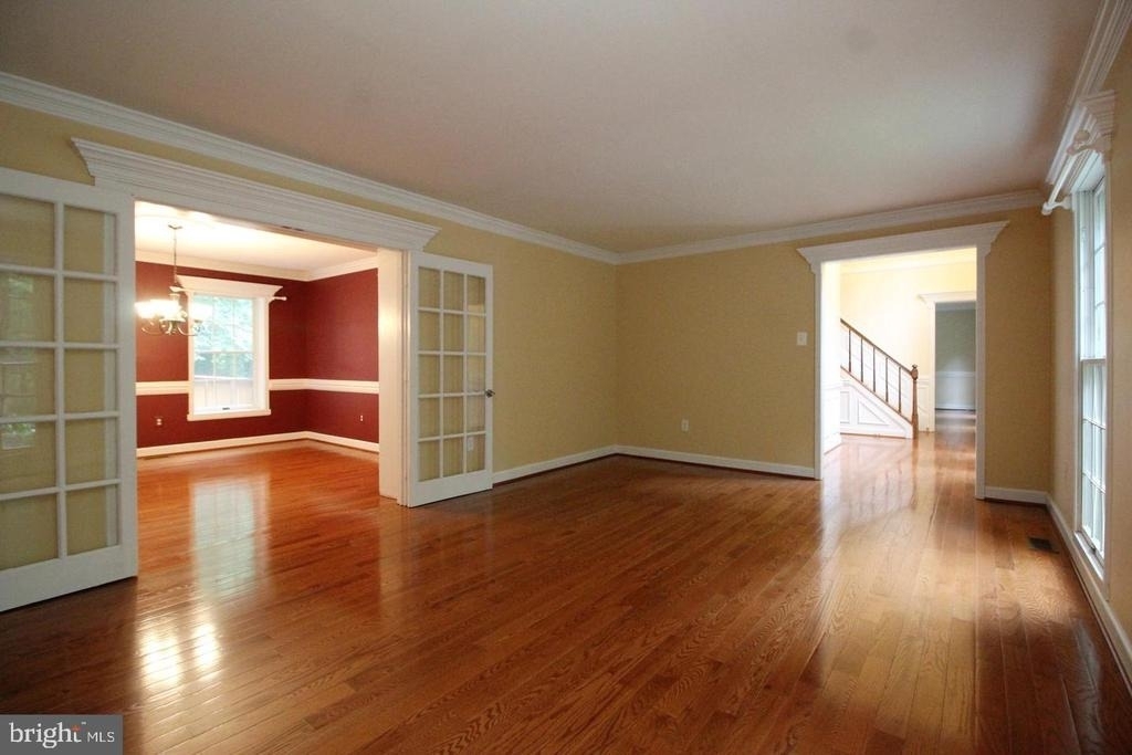 6065 Innisvale Drive - Photo 10