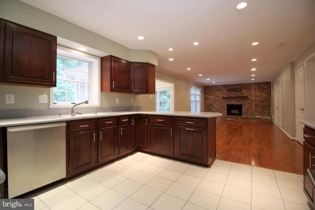 6065 Innisvale Drive - Photo 6