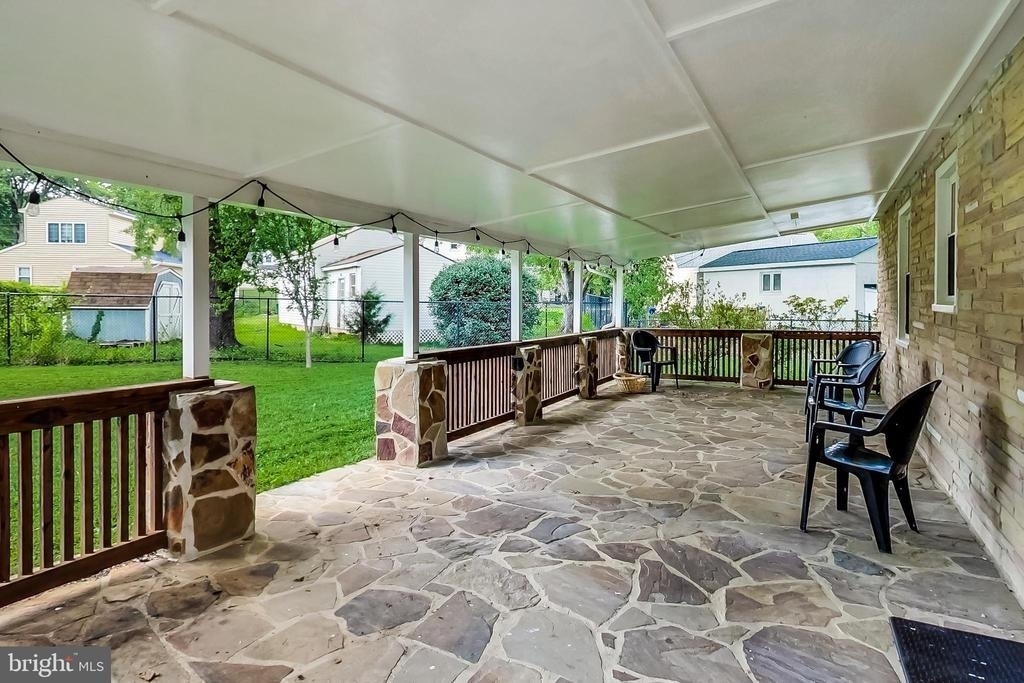6641 Barrett Road - Photo 38