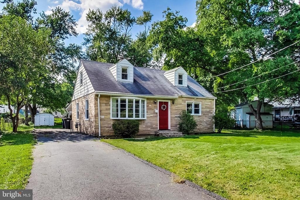 6641 Barrett Road - Photo 47
