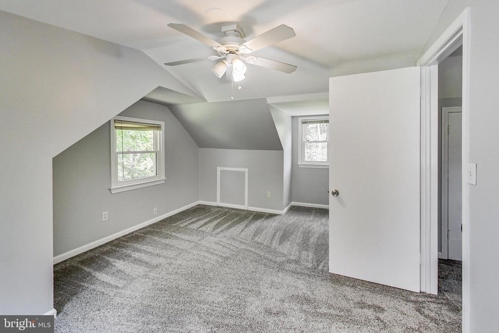 6641 Barrett Road - Photo 26