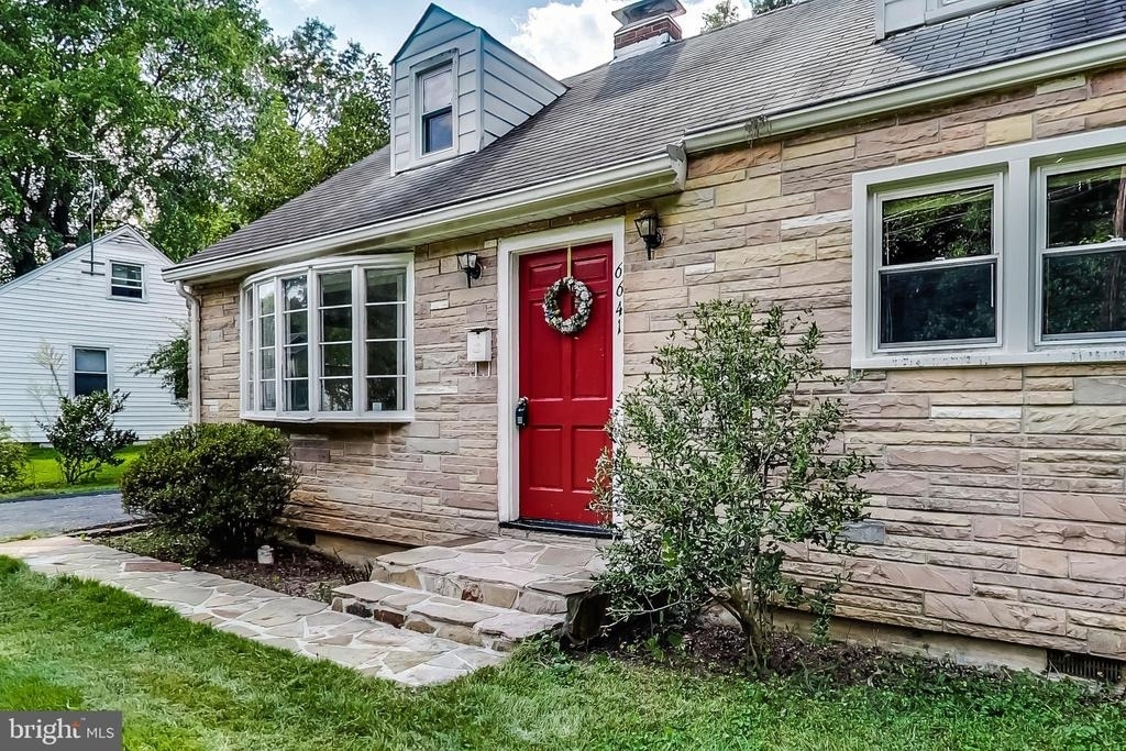6641 Barrett Road - Photo 45