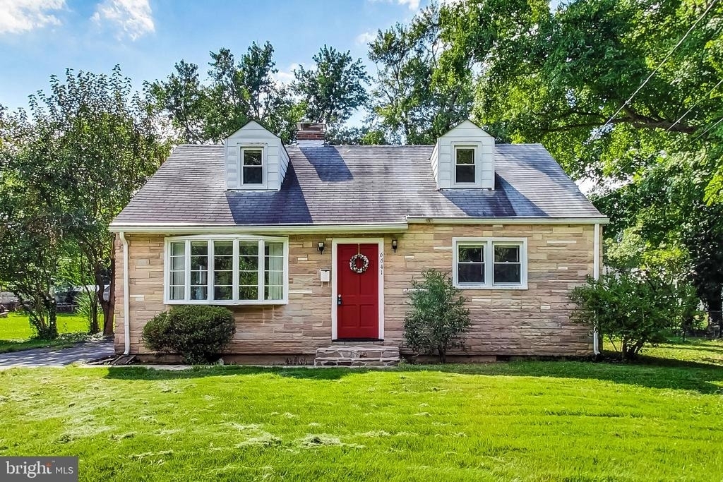 6641 Barrett Road - Photo 46