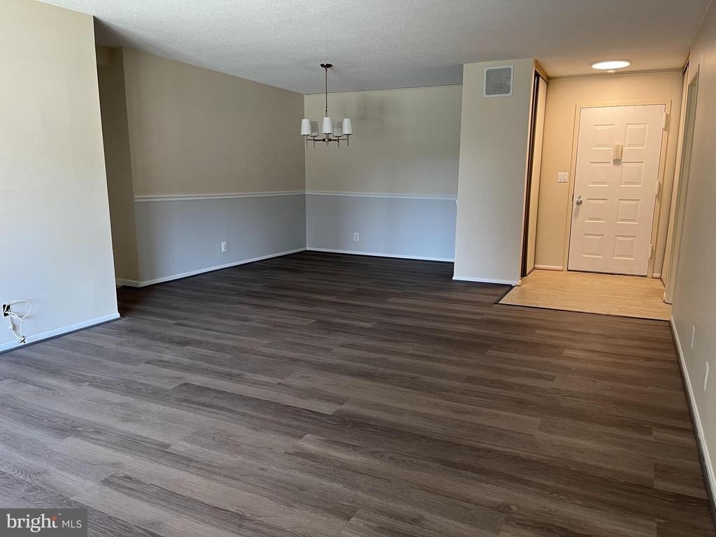 8350 Greensboro Drive - Photo 4