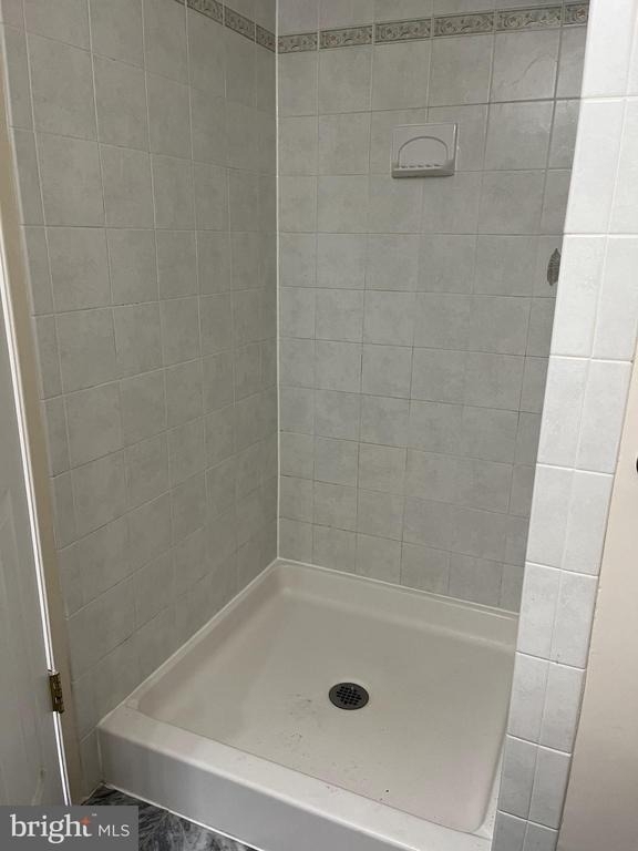 8350 Greensboro Drive - Photo 29