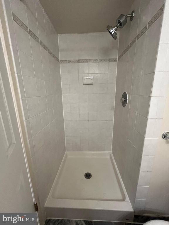 8350 Greensboro Drive - Photo 33