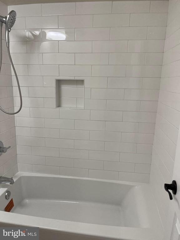 8350 Greensboro Drive - Photo 12