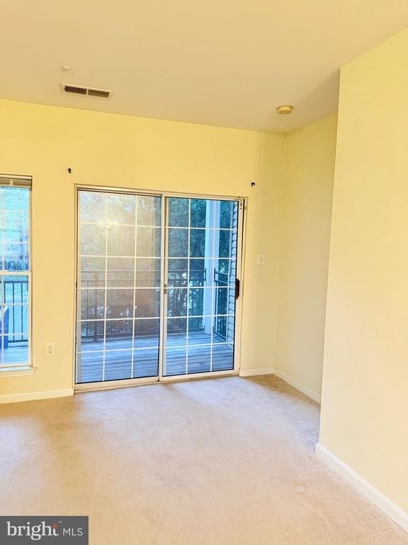 4137 Fountainside Lane - Photo 9