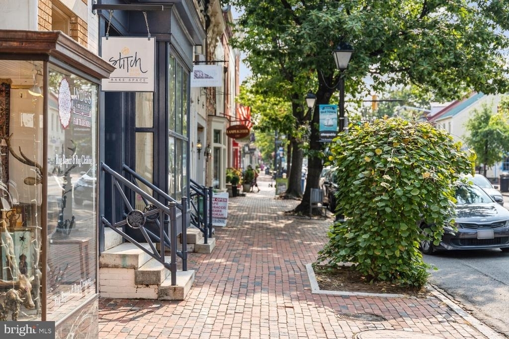 1121 Prince Street - Photo 25