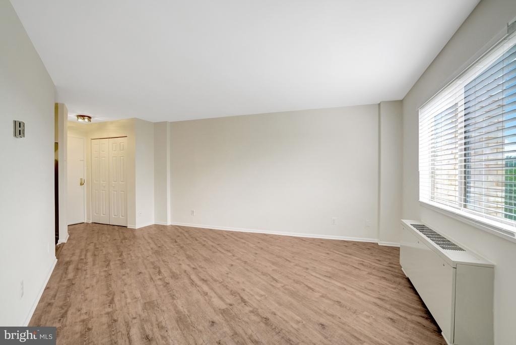 5340 Holmes Run Parkway - Photo 7