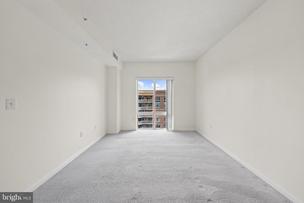 3101 N Hampton Drive - Photo 8