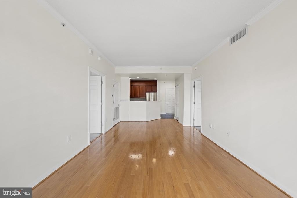 3101 N Hampton Drive - Photo 3
