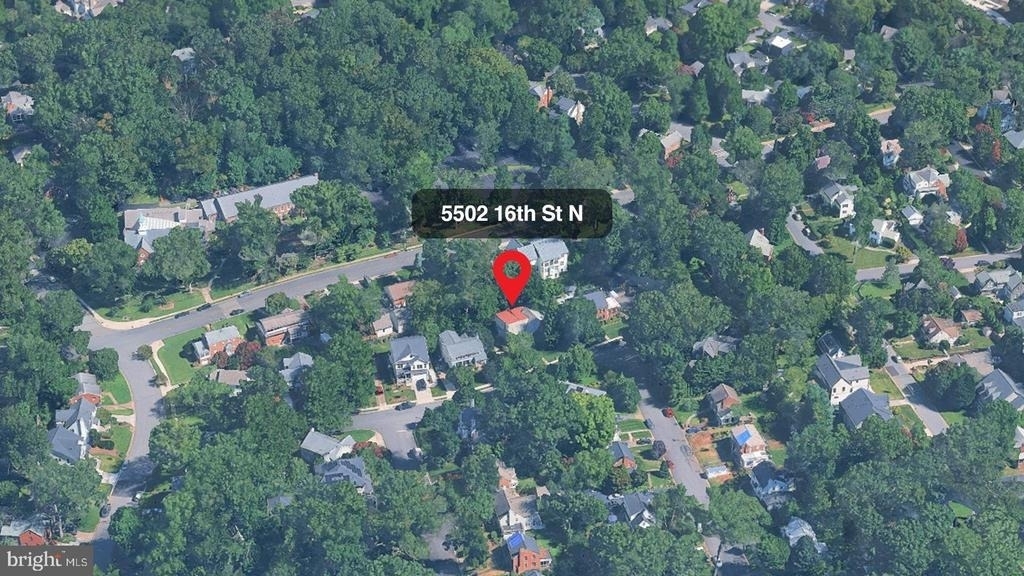 5502 16th Street N - Photo 1