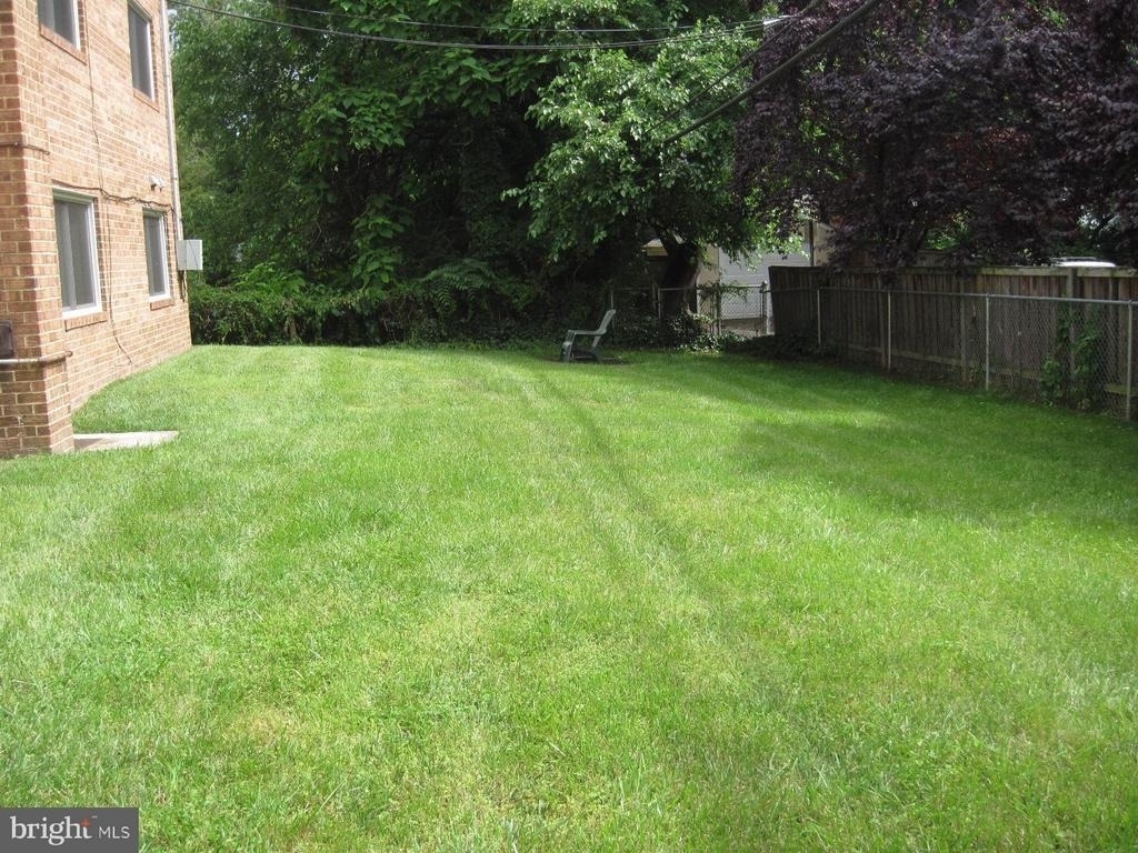 738 N Wakefield Street - Photo 22