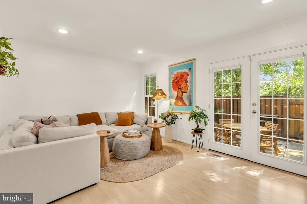 2536 S Walter Reed Drive - Photo 6