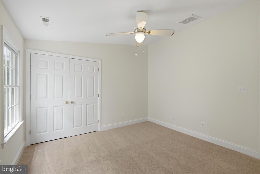 4403 19th Street N - Photo 31