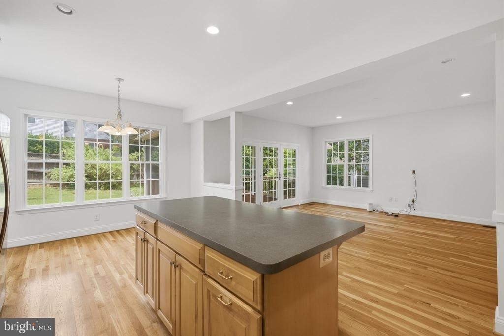 4403 19th Street N - Photo 18