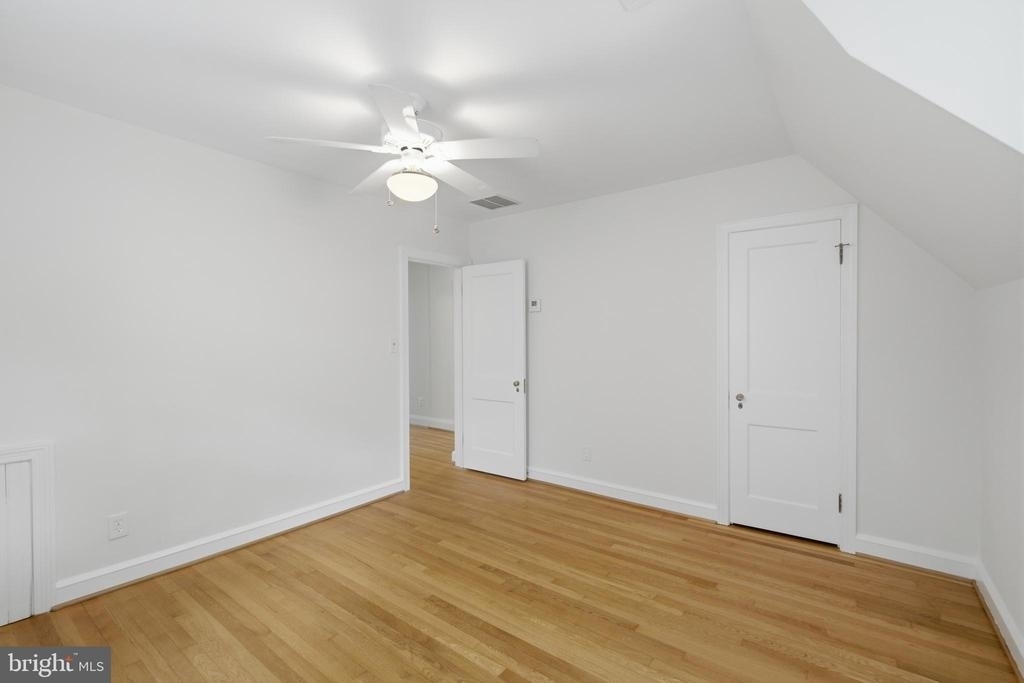 4403 19th Street N - Photo 29