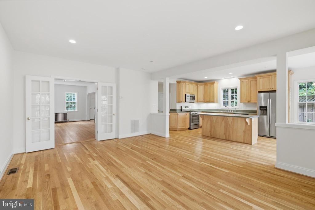 4403 19th Street N - Photo 21