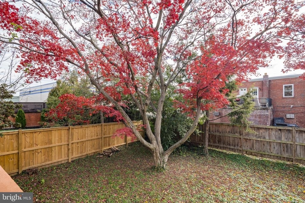 4818 22nd Road N - Photo 4