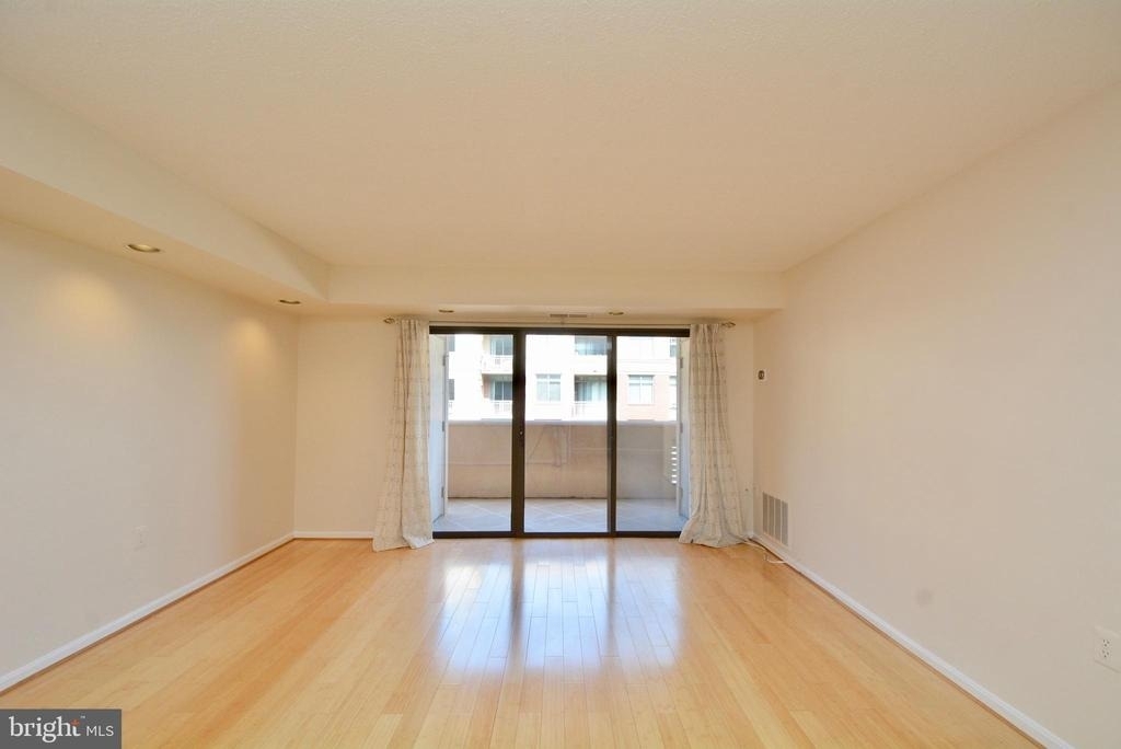 1301 Courthouse Road N - Photo 13