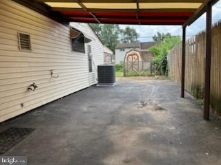 2817 Nestling Road - Photo 16