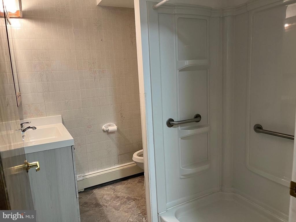 2817 Nestling Road - Photo 10
