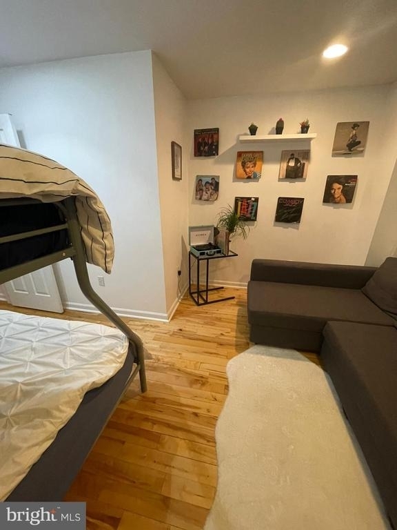 217 W Girard Avenue - Photo 25