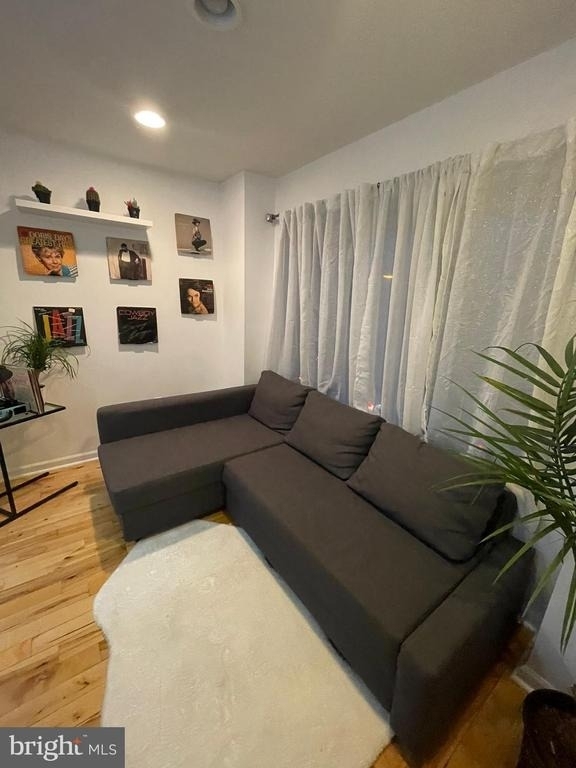 217 W Girard Avenue - Photo 26