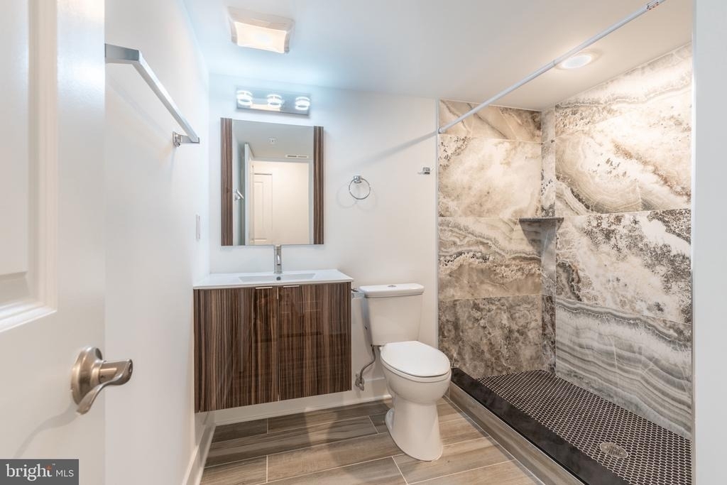 1423 N 8th Street - Photo 0